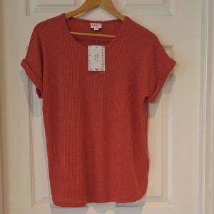 LuLaRoe Warm Coral Short Sleeve Top
